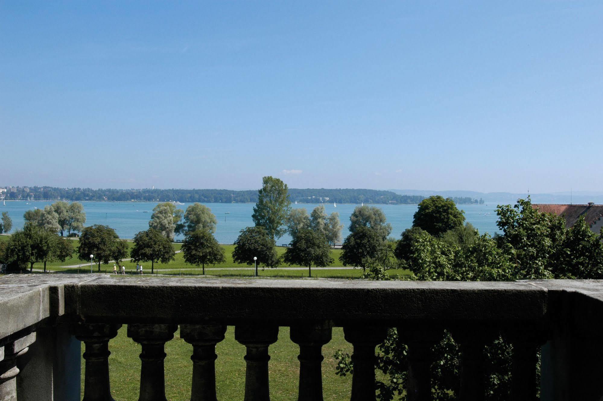 Kreuzlingen Youth Hostel *