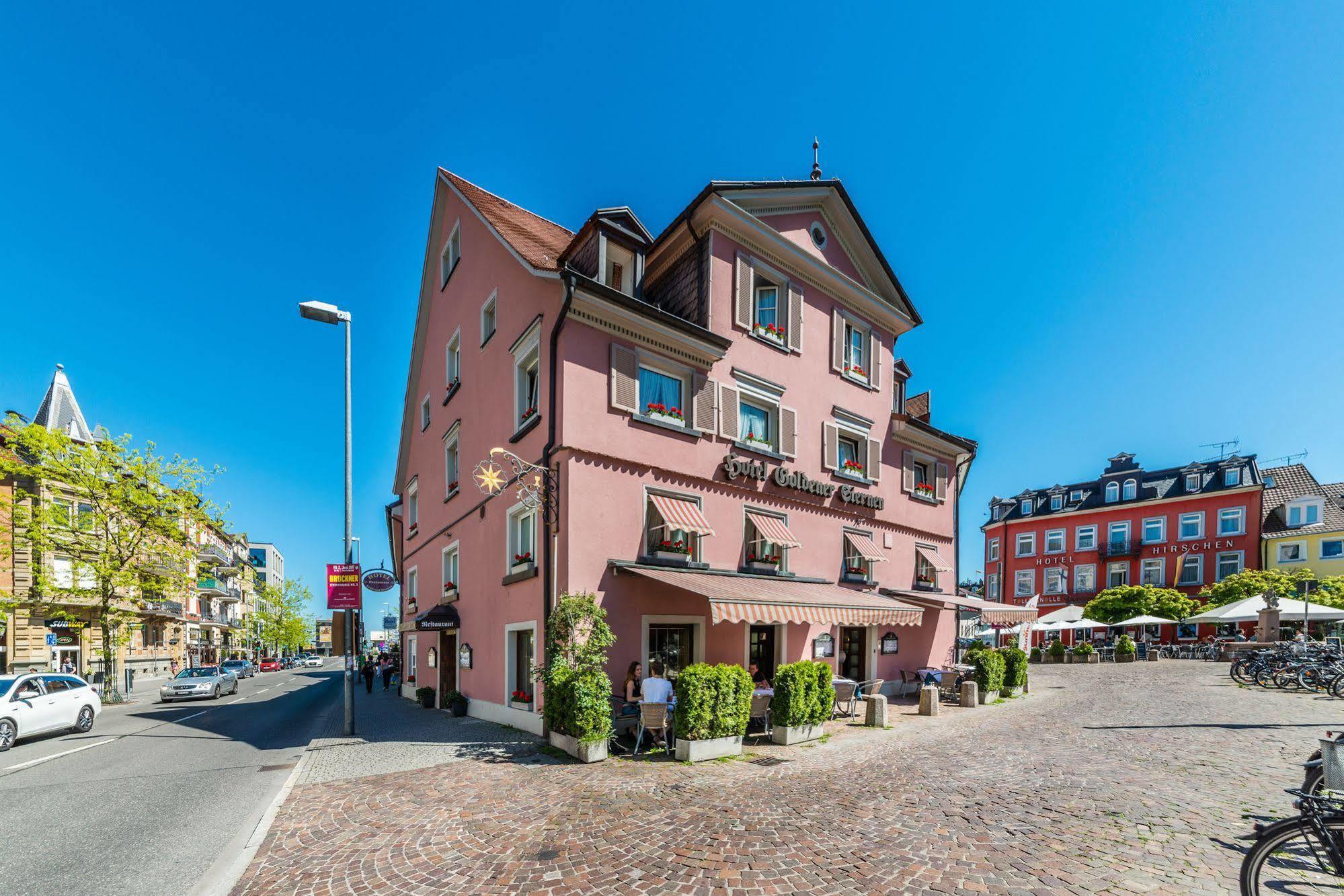Goldener Sternen 2*