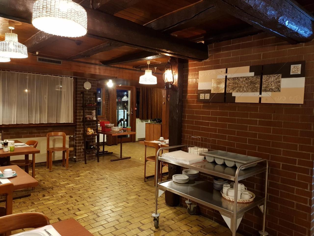 Garni-hotel Muehletal Bed & Breakfast Stein Am Rhein