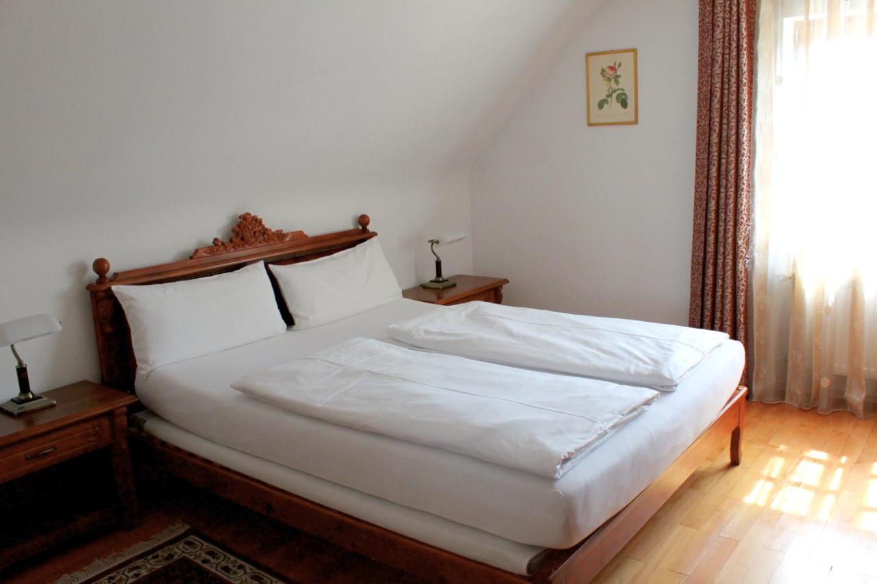 Hotel Viktoria 2*