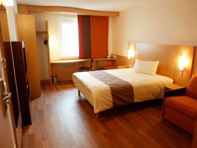 Ibis Hotel 3*