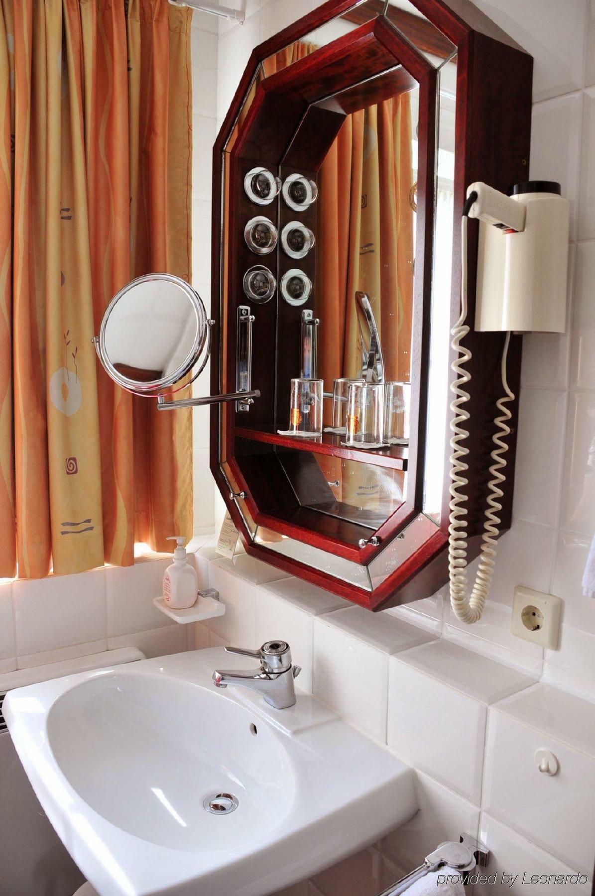 Hotel Akzent Loewen 4*
