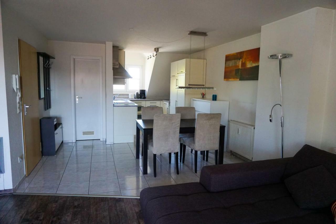 Apartment Maisonettewohnung 2 Stockwerke Mit Balkon Und Self Checkin *