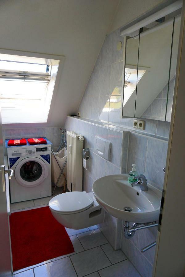 Maisonettewohnung 2 Stockwerke Mit Balkon Und Self Checkin Apartment
