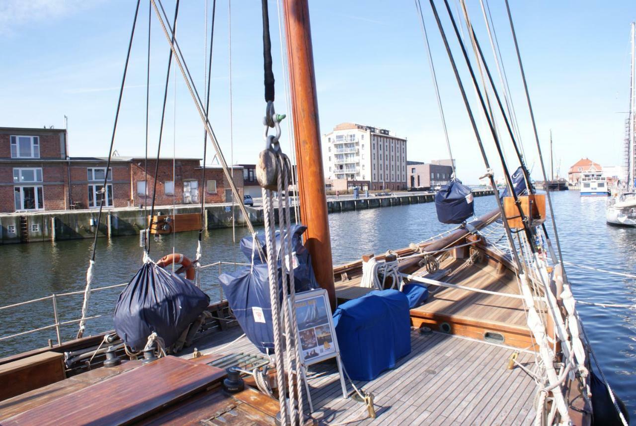 Kaikante Mit Meerblick, Balkon & Parkplatz Am Hafen - Abc155 By Abcwismar * Wismar