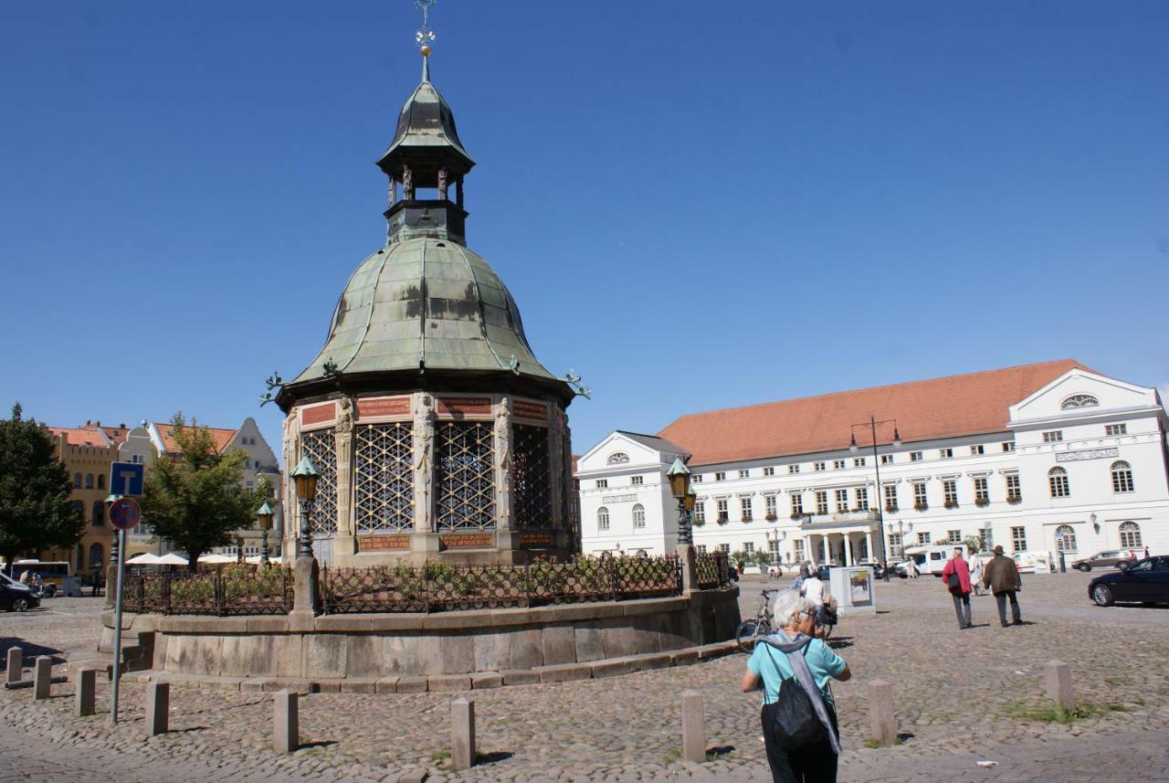 Wohlfühlferienhaus In Der Wismarer Altstadt - Abc198 * Wißmar