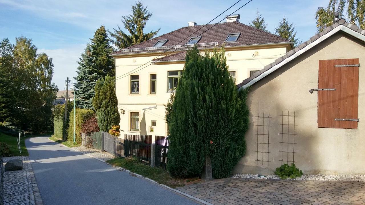 Ferienwohnung Ellen * Neustadt in Sachsen