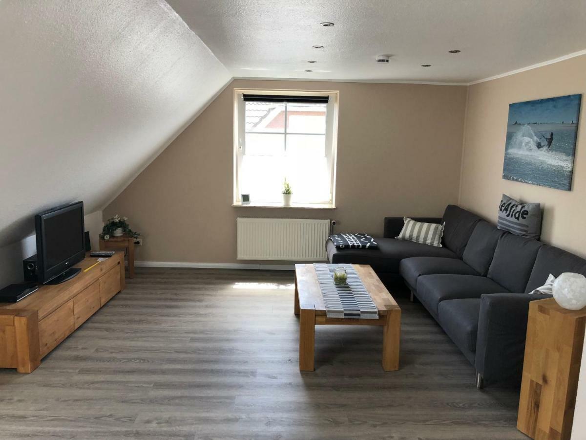 Apartment Helgoländer Straße 14 *