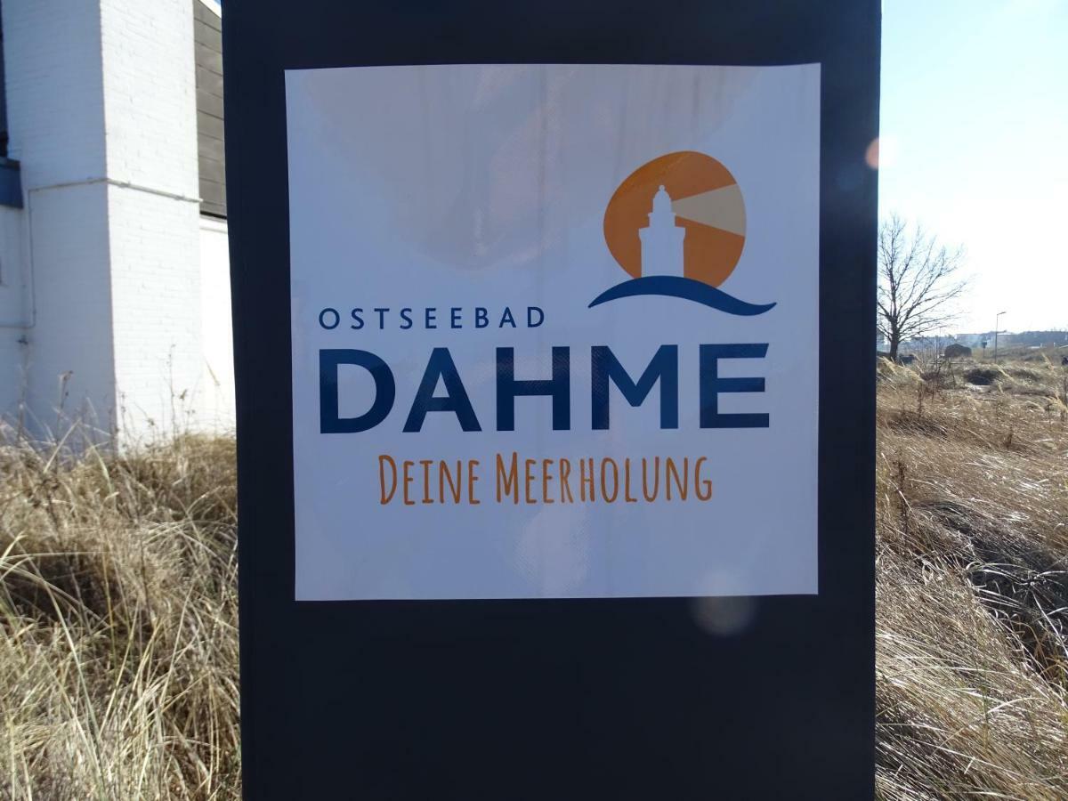 Vor Der Haustur * Dahme (Schleswig-Holstein)