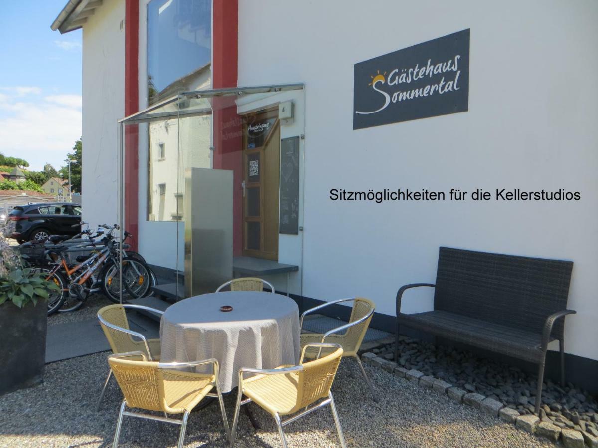 Guest house Gaestehaus Sommertal, Eigener Parkplatz, 800m Zum Bodensee, 300m Zur Altstadt