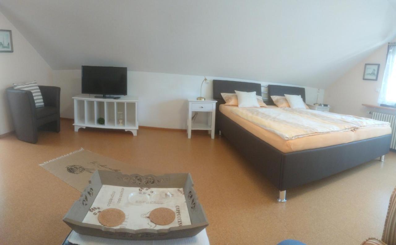 Thoma Apartment