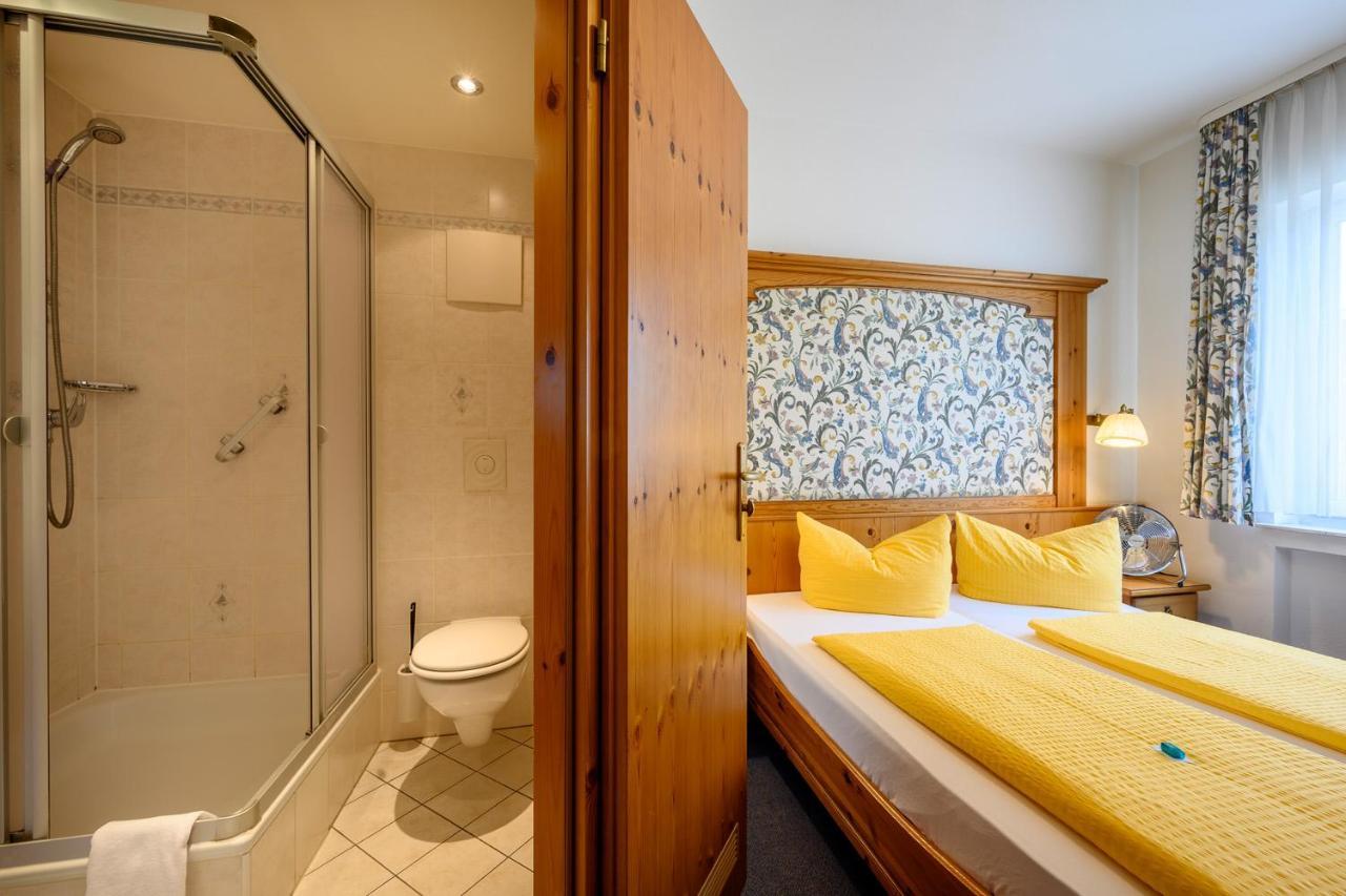 Goldener Hirsch Hotel 3*
