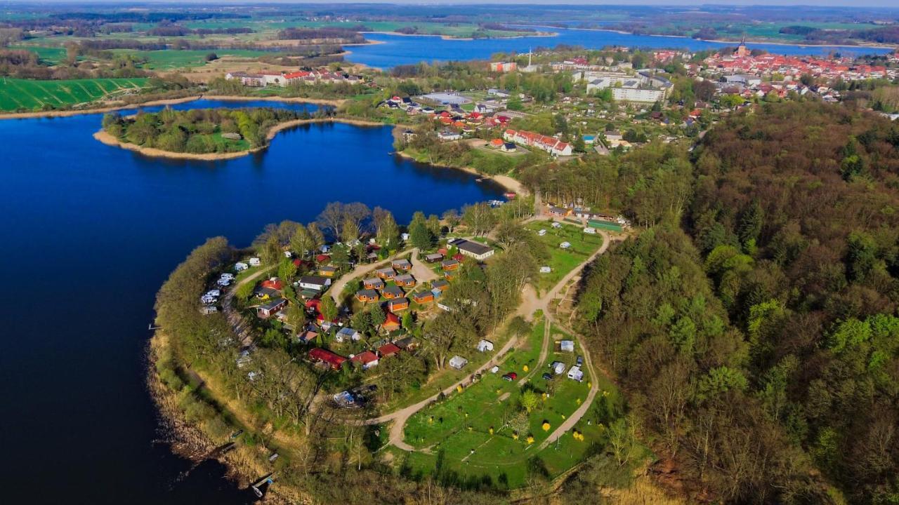 Ferienhaus Am Luckower See Holiday home *