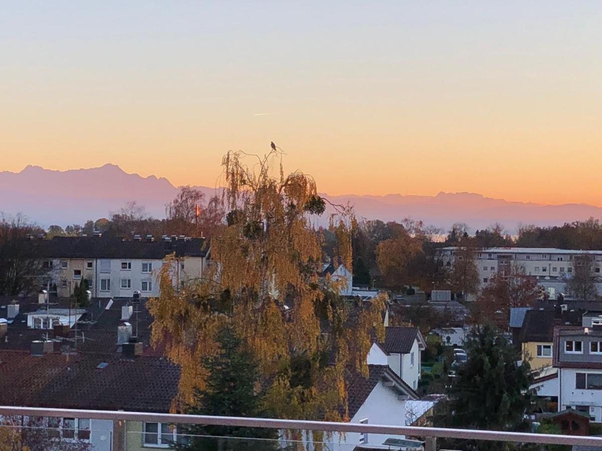 Penthouse Mit Alpenblick Apartment Friedrichshafen