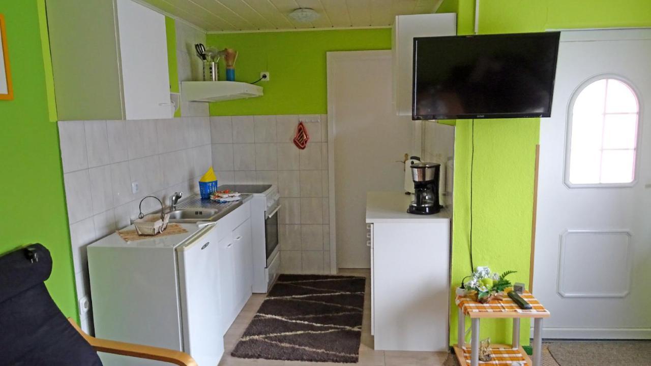 Ferienhaus Ferienhäuser 5320 Altglobsow
