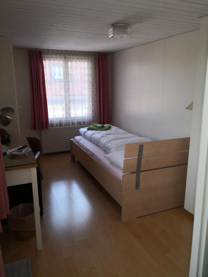 Pizzeria-pension Gambrinus Guest house