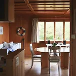 Haus Am Seeufer Mit Veranda In Natuerlicher Umgebung