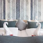 Park - Hotel Inseli