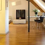 Nocturne Gourmet - Hotel - Stube