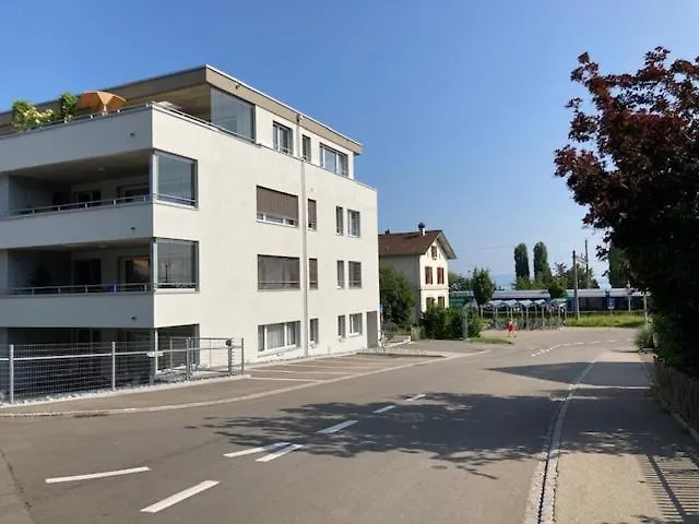 Arnold\'s Neues Bahnhöfli