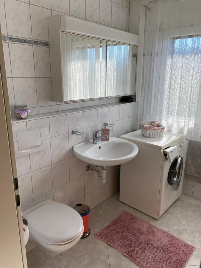 Grosszugige Ferienwohnung Eschenz