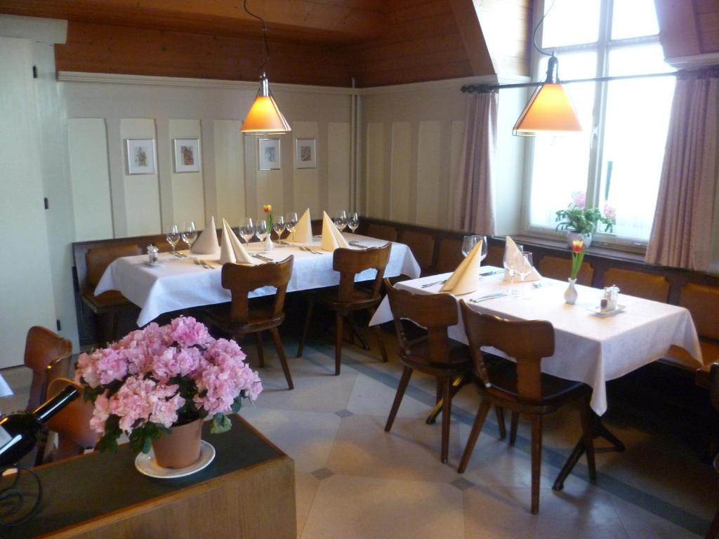 Speiserestaurant Bahnhof 3* Güttingen