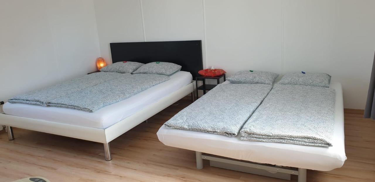 Getaway With Private Entrance, Right On The Constance Cycle Path, Barbecue Area, Free Wifi, Netflix And Free Bikes Apartment