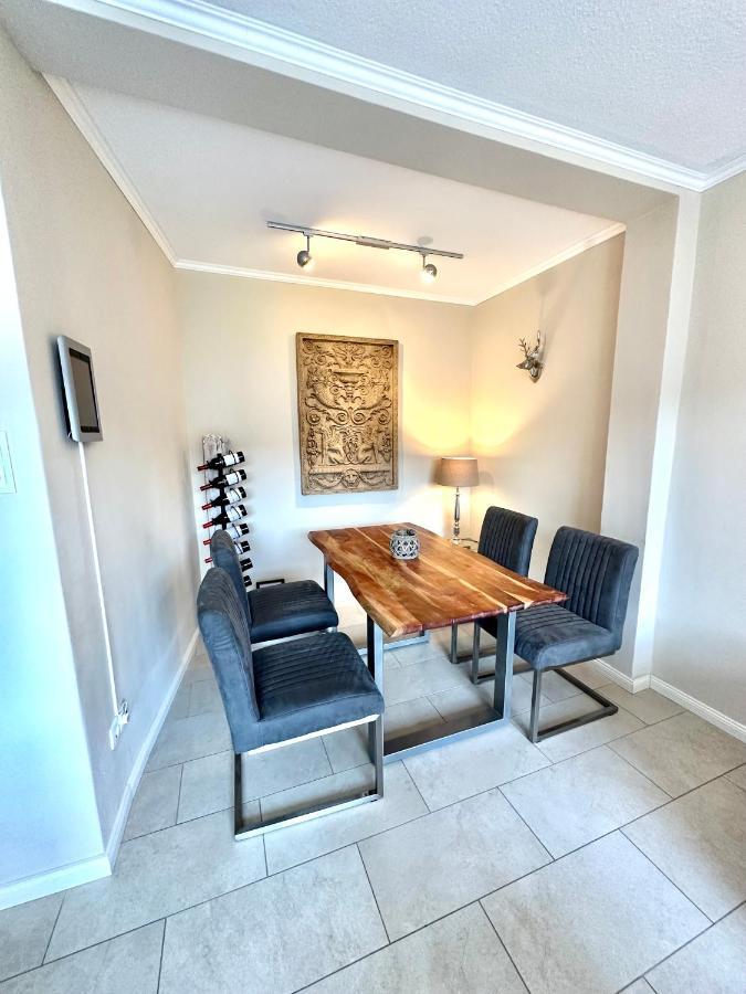 Ferienhaus - Zentral, Ruhig, Gruen Holiday home *