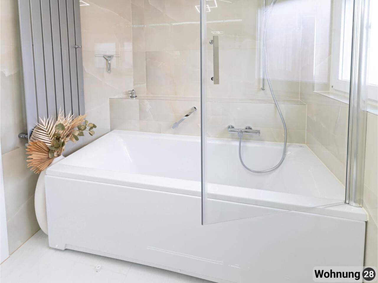 Ferienhaus Exklusives Reihenhaus Eschenz