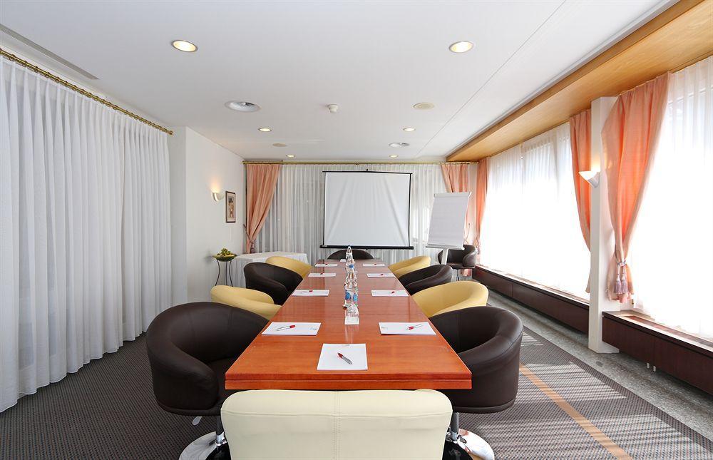 Swiss Quality Hotel 3*