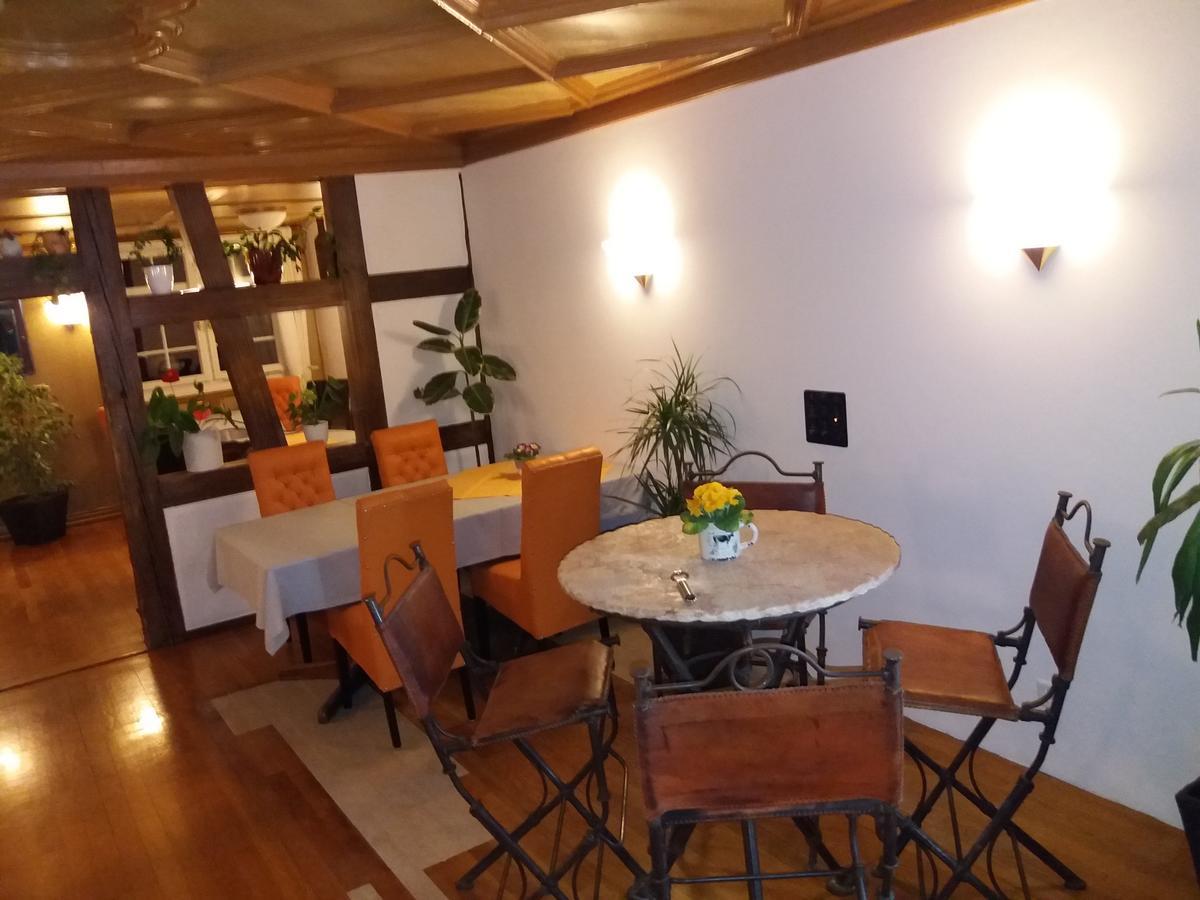 Hotel Garni Frohsinn Guest house Uttwil