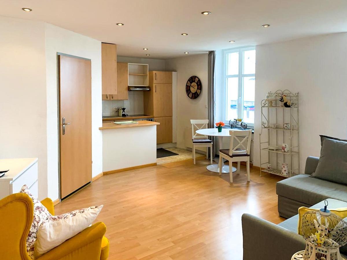 Lakeside - Easy Self Check-in Apartment *