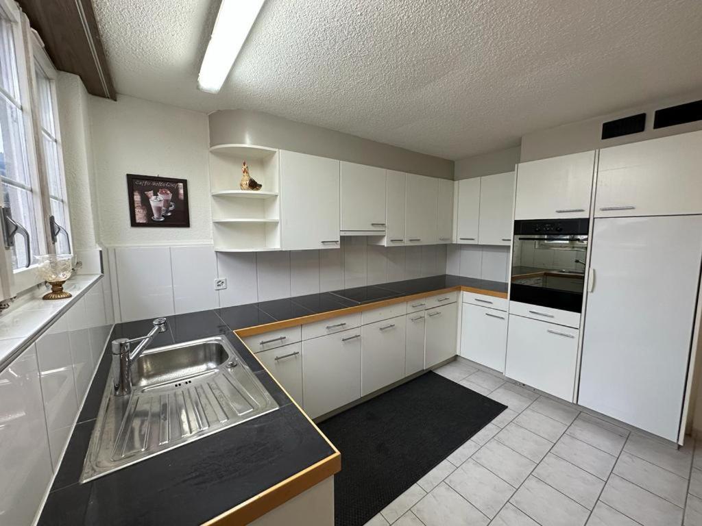 Lakeside - Easy Self Check-in Apartment *